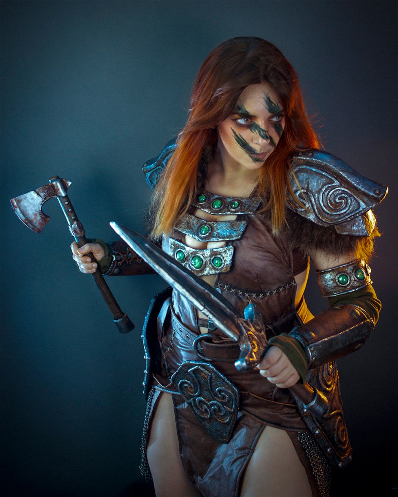 Aela Cosplay from Skyrim by Anhyra Cosplay